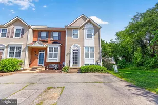 330 Palmerston Ct, Newark, DE 19702 - Photo 1