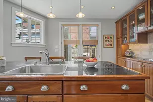 1323 Woodlawn Ave, Wilmington, DE 19806 - Photo 13