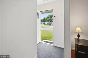 300 Tamara Cir, Newark, DE 19711 - Photo 5
