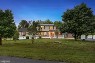 14 Bowfin Dr, Newark, DE 19702 - Photo 1