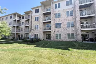 2000 Fountainview Cir, Newark, DE 19713 - Photo 1