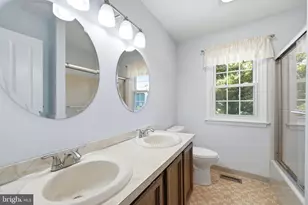 33 Country Hills Dr, Newark, DE 19711 - Photo 41