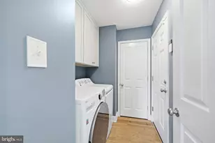 33 Country Hills Dr, Newark, DE 19711 - Photo 25