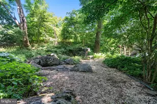 22 Stonebridge Dr, Hockessin, DE 19707 - Photo 51