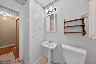 178 W Shelley Dr, Claymont, DE 19703 - Photo 25
