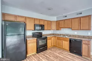 203 Hamilton St, Delaware City, DE 19706 - Photo 1