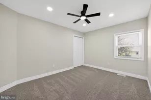 207 Rolling Green Ave, New Castle, DE 19720 - Photo 33