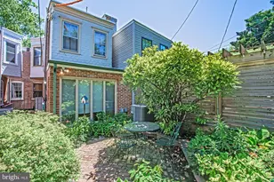 1018 Wawaset St, Wilmington, DE 19806 - Photo 3