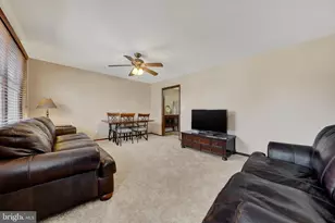 3603 Squirrel Hill Ct, Wilmington, DE 19808 - Photo 5