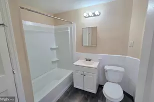 18 S Pennewell Dr, Wilmington, DE 19809 - Photo 9