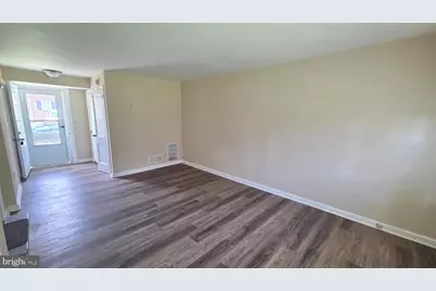 18 S Pennewell Drive, Wilmington, DE 19809 - Photo 5
