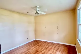 108 Griffith Ct, New Castle, DE 19720 - Photo 5