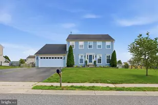14 Corbit Sharp Dr, Townsend, DE 19734 - Photo 1