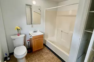 20 Paynter Dr, Wilmington, DE 19809 - Photo 9