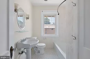 1801 W 10th St, Wilmington, DE 19805 - Photo 9