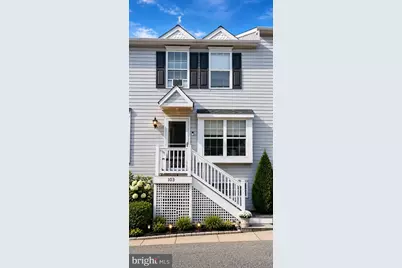 103 Gateway Drive, Newark, DE 19711 - Photo 1