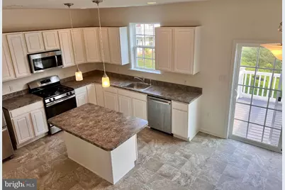 654 Jacobsen Circle, Newark, DE 19702 - Photo 13