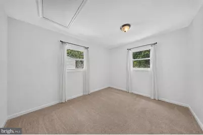 13 Caxton Drive, New Castle, DE 19720 - Photo 9