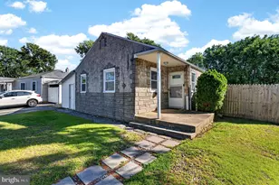 127 Hunn Rd, New Castle, DE 19720 - Photo 1