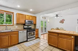 137 Woodshade Dr, Newark, DE 19702 - Photo 9