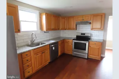 207 Baldt Avenue, New Castle, DE 19720 - Photo 5