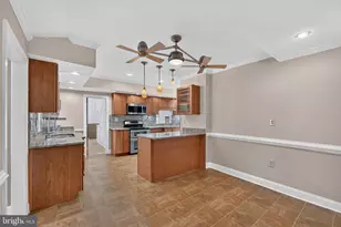 13 Central Ave, New Castle, DE 19720 - Photo 9