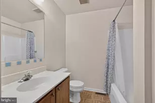 4 Versailles Ct, Newark, DE 19702 - Photo 3