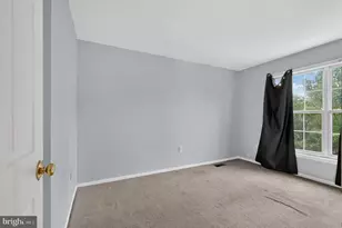4 Versailles Ct, Newark, DE 19702 - Photo 5