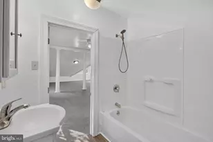 617 N Van Buren St, Wilmington, DE 19805 - Photo 35