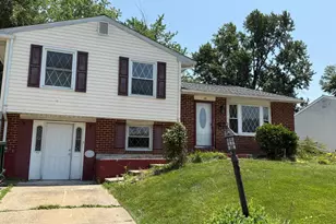 148 W Edinburgh Dr, New Castle, DE 19720 - Photo 1
