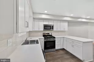 527 E 8th St, Wilmington, DE 19801 - Photo 11