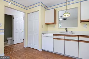 24 Carolina Ct, Wilmington, DE 19808 - Photo 5