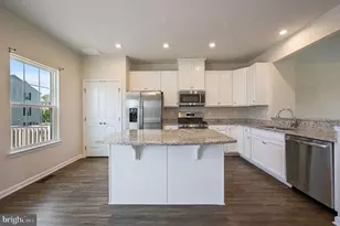 343 S Parkway Dr, Middletown, DE 19709 - Photo 9