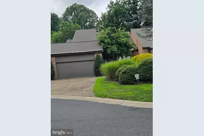 122 Downs Drive, Wilmington, DE 19807 - Photo 1