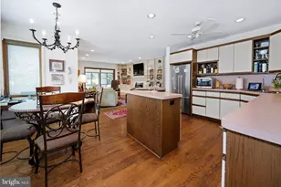 122 Downs Dr, Wilmington, DE 19807 - Photo 41