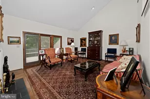 122 Downs Dr, Wilmington, DE 19807 - Photo 45