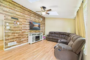 13 Deer Run Dr, Newark, DE 19702 - Photo 9