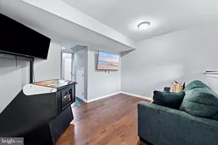 215 N Bridlewood Dr, Newark, DE 19702 - Photo 5