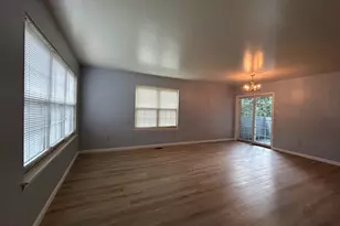 27 Martine Ct, Newark, DE 19711 - Photo 3