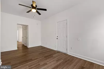 715 W 8th #2, Wilmington, DE 19801 - Photo 5