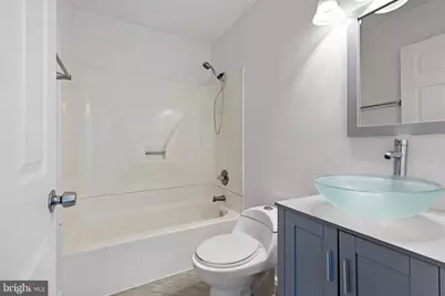 715 W 8th #2, Wilmington, DE 19801 - Photo 13