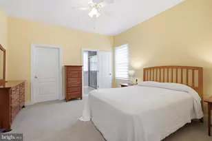 28 W Periwinkle Ln, Newark, DE 19711 - Photo 17