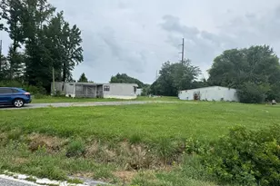 576 Flemings Landing Rd, Townsend, DE 19734 - Photo 3