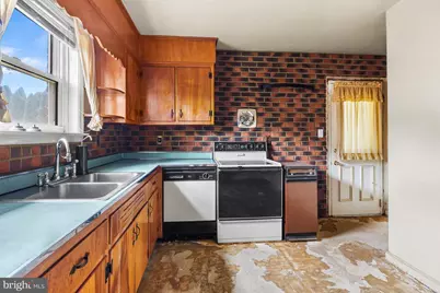 405 S Lynn Drive Drive, Wilmington, DE 19809 - Photo 11