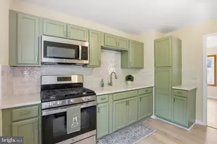60 Holden Dr, New Castle, DE 19720 - Photo 3