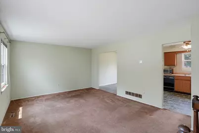 6 Broadleaf Drive, Newark, DE 19702 - Photo 5