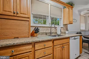 1208 Carolyn Dr, Wilmington, DE 19805 - Photo 11