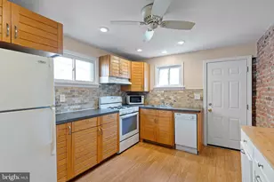 1915 Howland St, Wilmington, DE 19805 - Photo 11