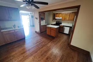 611 South St, Historic New Castle, DE 19720 - Photo 9