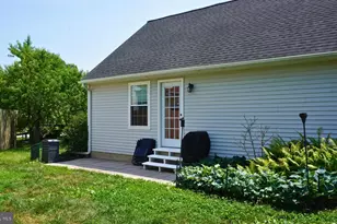 154 Sugarberry Dr, New Castle, DE 19720 - Photo 33